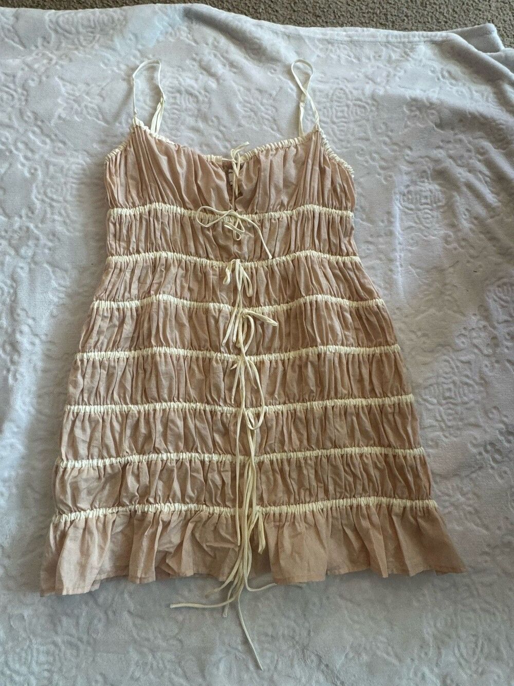 ASOS RUFFLED DRESS SIZE 10 - Picture 2 of 13